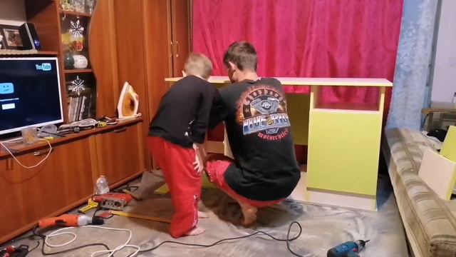 Письменный стол от Маленького Мастера. Часть 3. смотреть онлайн