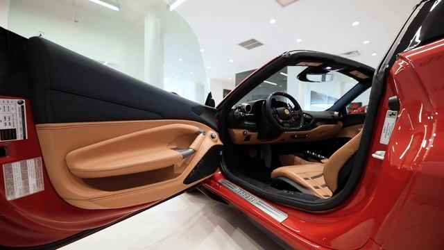 Car of the Week - Ferrari F8 Spider (453FC) смотреть онлайн