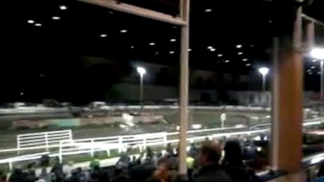 Belle Vue BriSCA F1 NZ style team race смотреть онлайн
