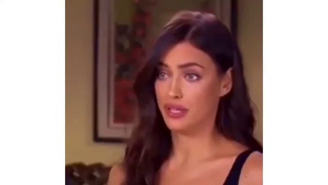 Голливудская улыбка Ирины Шейк) смотреть онлайн