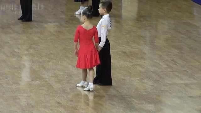 Разминка перед танцем))) смотреть онлайн