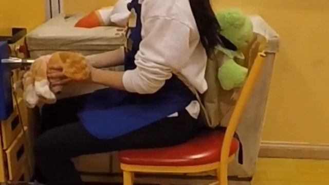 A visit to Build a Bear Workshop with covid restrictions! смотреть онлайн