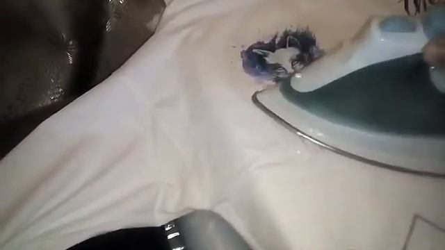 Как наклеить наклейку на одежду смотреть онлайн