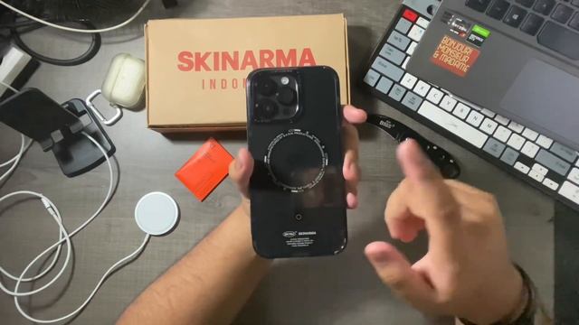 Unboxing & Review Case Iphone 14 ProMax dengan Gaya Nyentrik tapi Kalem- Skinarma Saido Magsafe Cas смотреть онлайн