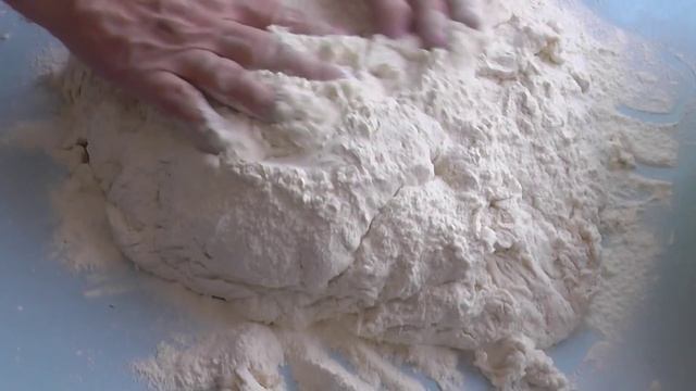 В гостях у мастерицы. Собственный рецепт дрожжевого хлеба. Новак Раиса Алексеевна. смотреть онлайн