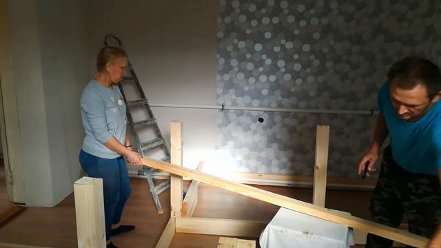 Второй уровень , в комнате девчат . Часть 2 смотреть онлайн