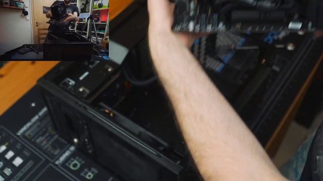 HACKINTOSH zieht um - CHIEFTRONIC M1 M-ATX Gaming Cube Teil1 смотреть онлайн
