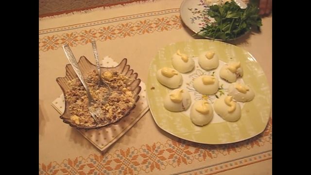 "РОМАШКА" из яиц.Быстрое блюдо. Украшение детского стола! смотреть онлайн