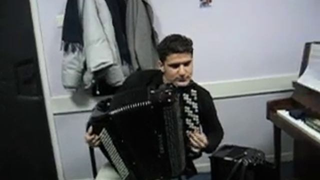 Harmonika, Bach,Pigini-naopako-leva-STRASNO смотреть онлайн