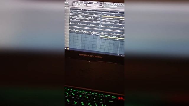 Mr. Shadow - HORIZON [2022] (DEMO) | НАБРОСКИ | МНЕ СКУЧНО, ВОТ И РЕШИЛ ЗАПИСАТЬ ТАКОЙ ВИДОС) смотреть онлайн