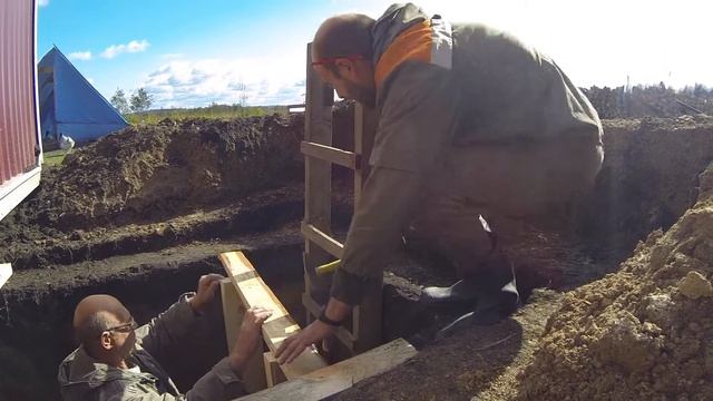 Жизнь на ферме#17: Погреб под бытовкой смотреть онлайн