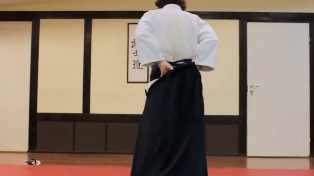 как надевать хакаму.avi смотреть онлайн