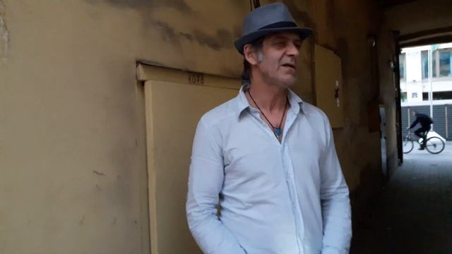 Олег Монах (Гвин) - читает стихи посвящённые Башлачёву смотреть онлайн