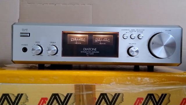 DIATONE Da-U200 Siêu Cổ Chất âm Bá đạo