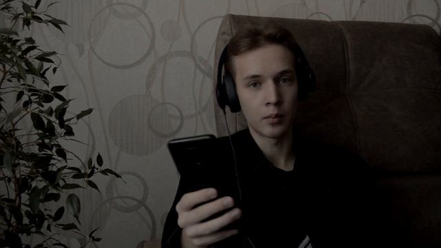 ГИБКИЙ СМАРТФОН ОТ APPLE!!! смотреть онлайн