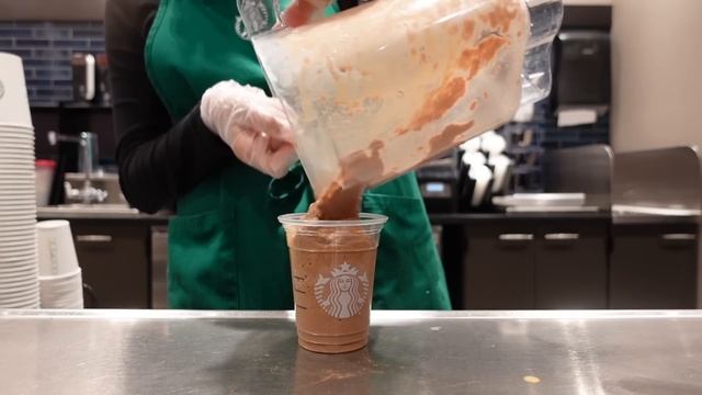 starbucks explained: the caramel macchiato & frappuccino смотреть онлайн