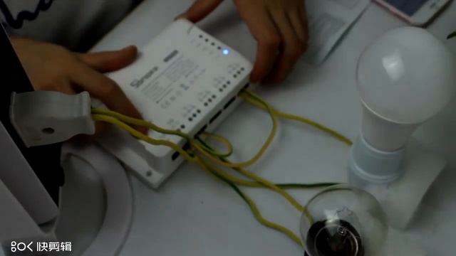 Sonoff 4CH PRO R3 Wifi Smart Switch Inter Lock Inching Lock Mode DIY Timer Switch Via Ewelink APP смотреть онлайн