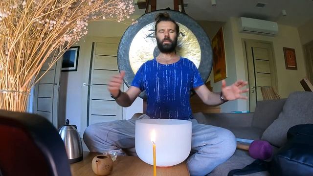 Гонг медитация  третий глаз ? энергия цигун мозг кундалини шишковидная железа счастье семья муж