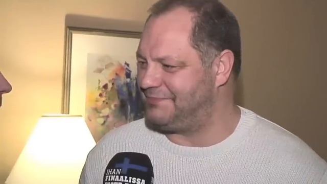 Esa Tikkanen: "Finaalista tulee mahtava maalivahtipeli." смотреть онлайн