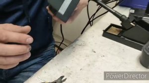 Зарядное устройство шуруповерта,, Интерскол" 12 вольт