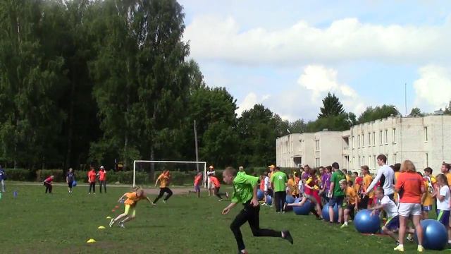 Бригантина + - 3 смена 2015 Веселые старты 1 смотреть онлайн