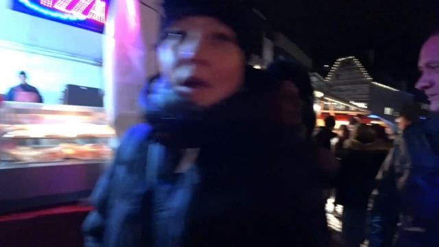 ЖИЗНЬ В ГЕРМАНИИ? ПРИЕХАЛИ ГОСТИ. РОЖДЕСТВЕНСКАЯ ЯРМАРКА В ТЕСНОТЕ И ХОЛОДЕ. смотреть онлайн