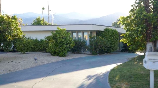 Actress Eva Gabor Former Home House Palm Springs California USA June 11, 2022 смотреть онлайн