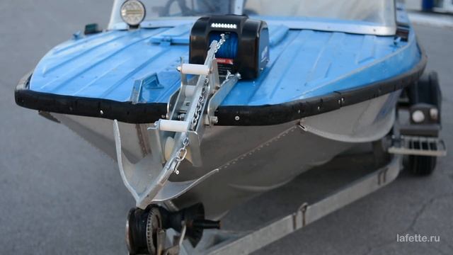 Роульс якорный с лебедкой Sea Pro. Якорь Брюса. смотреть онлайн
