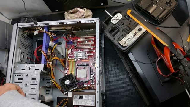 Находки сегодня УДИВИЛИ! PS3, ПК и винтажный Hi-Fi!| Мои находки на свалке в Германии смотреть онлайн