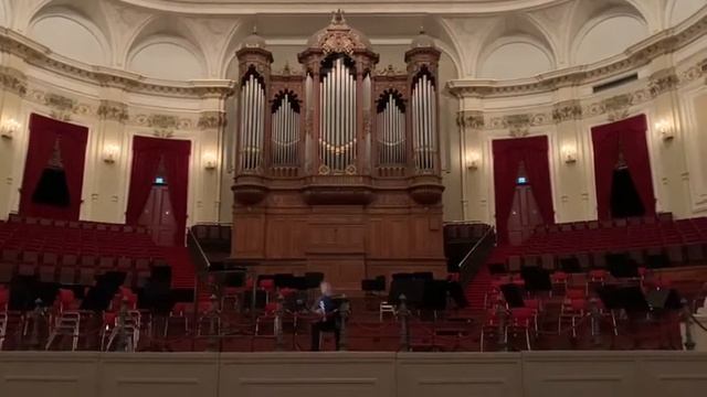 Georgy Sviridov "The Snowstorm " suite Waltz fragment. Performed on the bayan by Oleg Lysenko. смотреть онлайн