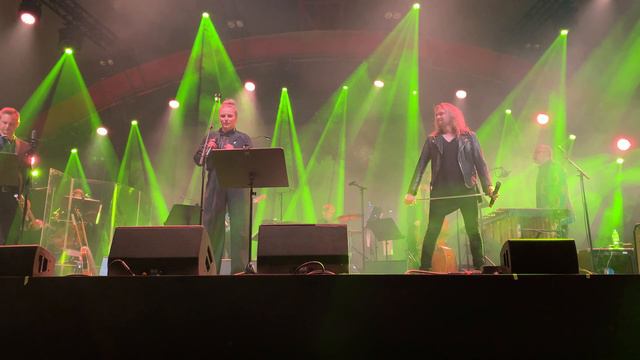Anssi Kela & Yona - Jano - Pave Maijasen soittokirja 3/9/2022 Helsinki смотреть онлайн