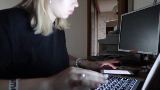 ВСТРЕТИЛА МАЛАХОВА! Cosmoscow, Современное Искусство и Стажировка смотреть онлайн