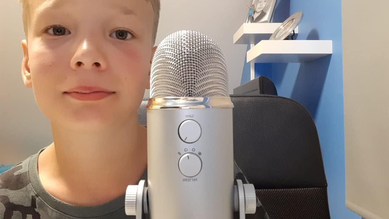 ASMR New Blue Yeti Mic (NEW INTRO) Mic Scratching, Tapping, Hand Sounds смотреть онлайн