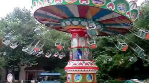 цепочная карусель - экстремальные аттракционы для парка