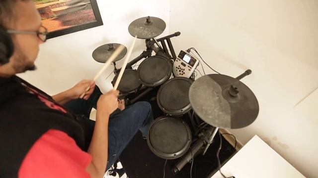 Alesis DM7X - DRUMLESS Regge Practice session смотреть онлайн