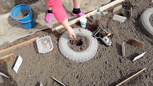 ?ПОСАДКА ГЛАДИОЛУСОВ В ГРУНТ ВЕСНОЙ.? смотреть онлайн