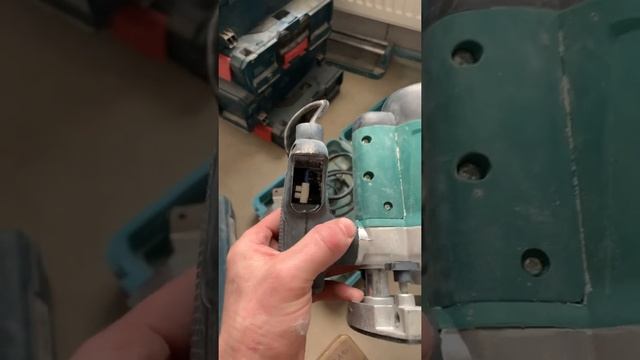 Фрейзер, фреза, параллельный упор, залог быстрого и качественного штробления Газобетона ??????