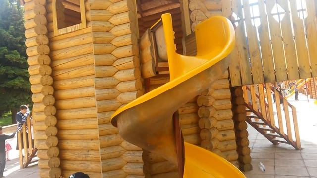 Детская площадка. Белгород. смотреть онлайн