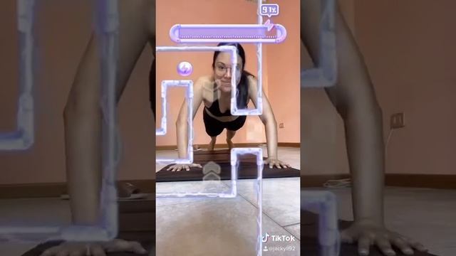 Electricity Game TikTok смотреть онлайн