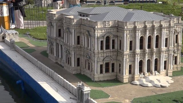 Beylerbeyi Palace смотреть онлайн