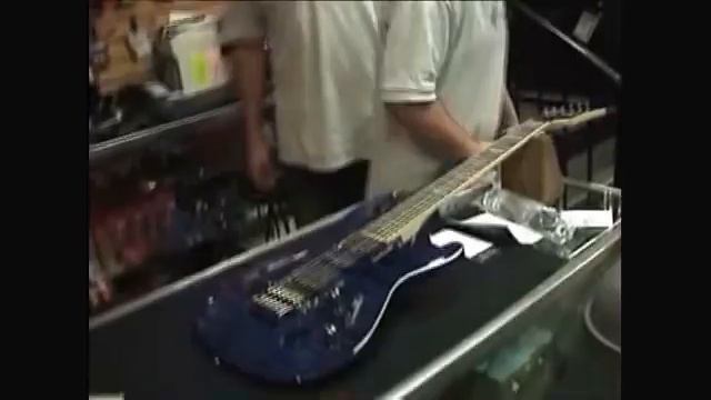 Vintage Video - Manny’s Music NYC & First Ibanez Guitar смотреть онлайн
