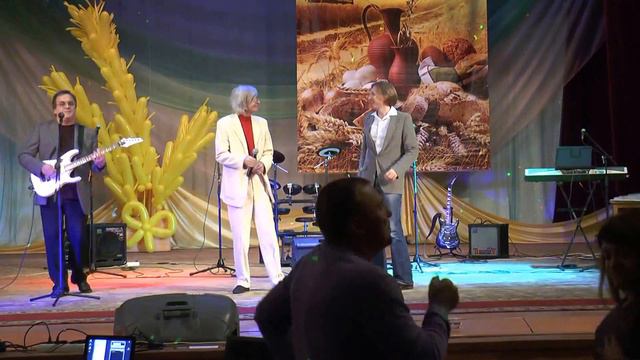 Юрий Петерсон и его команда. "Не надо печалиться !!!" смотреть онлайн