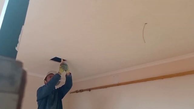 How To Make A Hole In Drywall. With My Own Hands / Як зробити отвір в гіпсокартоні. Своїми руками.