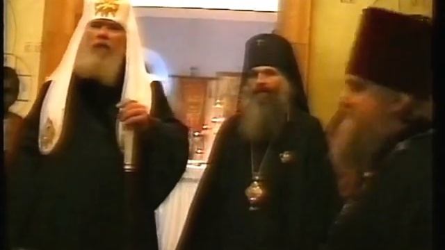 Посещение Патриархом Алексием II храма во имя благоверного князя Дмитрия Донского смотреть онлайн