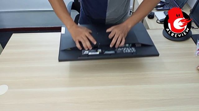 Unboxing Lenovo L24e-20 Frameless Flat Panel Monitor [ALREVIEW] смотреть онлайн