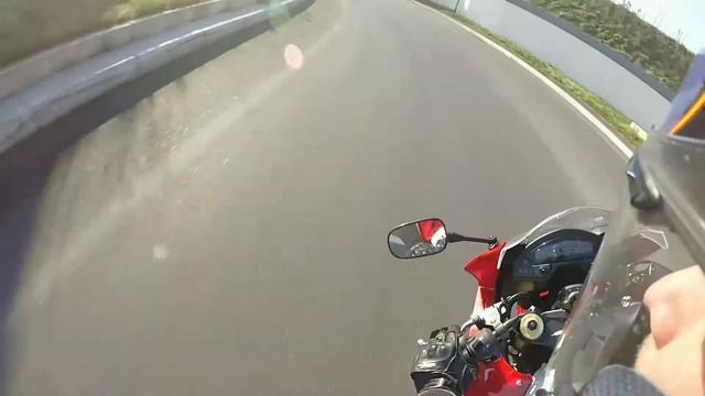 Test Honda cbr600f смотреть онлайн