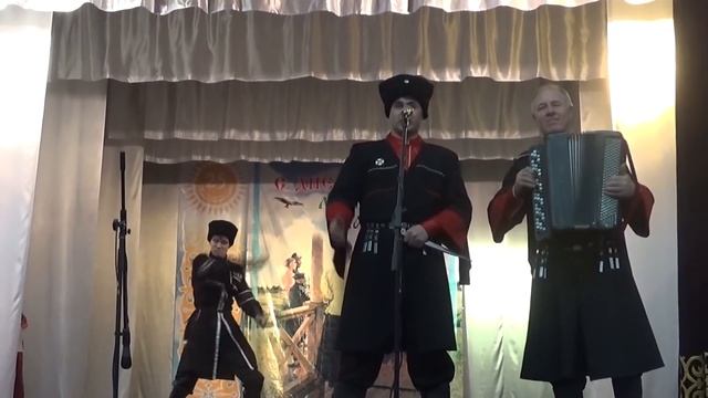 "Мой дед казак". Солист Михаил Хохлов, Концертмейстер - Владимир Студенков смотреть онлайн