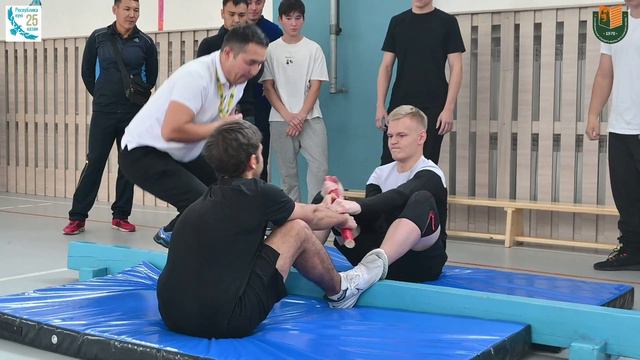 Малайсары батыр мектебінде І қалалық Ұлттық ойындар фестивалі өтуде (Видео: @mukhitovkz) смотреть онлайн