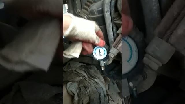 Мерседес актрос.Давления малого топливного насоса