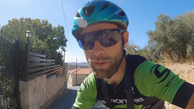 Gravel тренировка на Кипре | Про покрышки, трансмиссию, педали, вынос смотреть онлайн